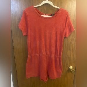 NWT Forever 21 red cute, comfy romper Sz L